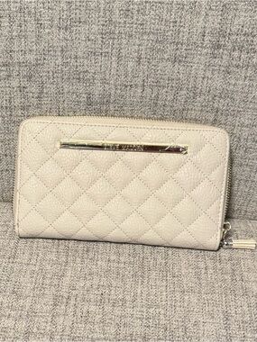 Steve Madden Wallet